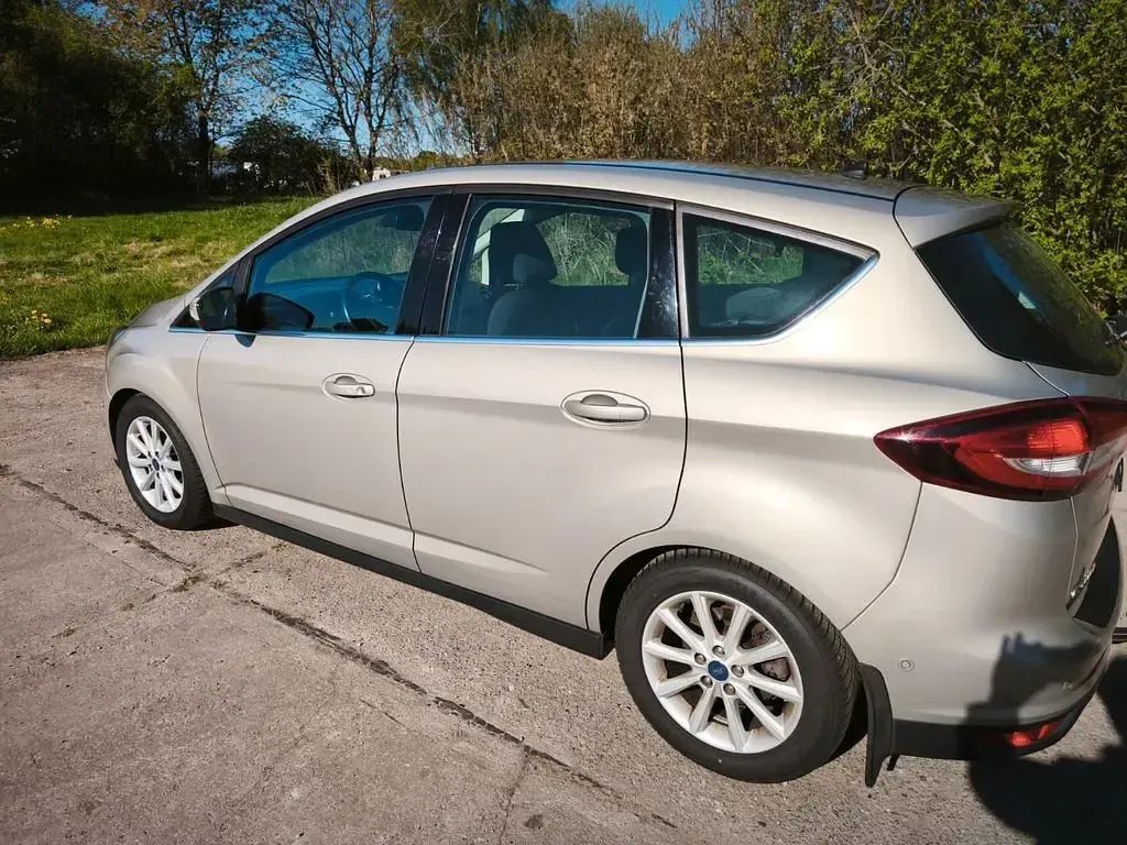 Gebraucht Ford C-MAX Titanium 150 PS (110 kW) 2016 Beige Van / Kleinbus