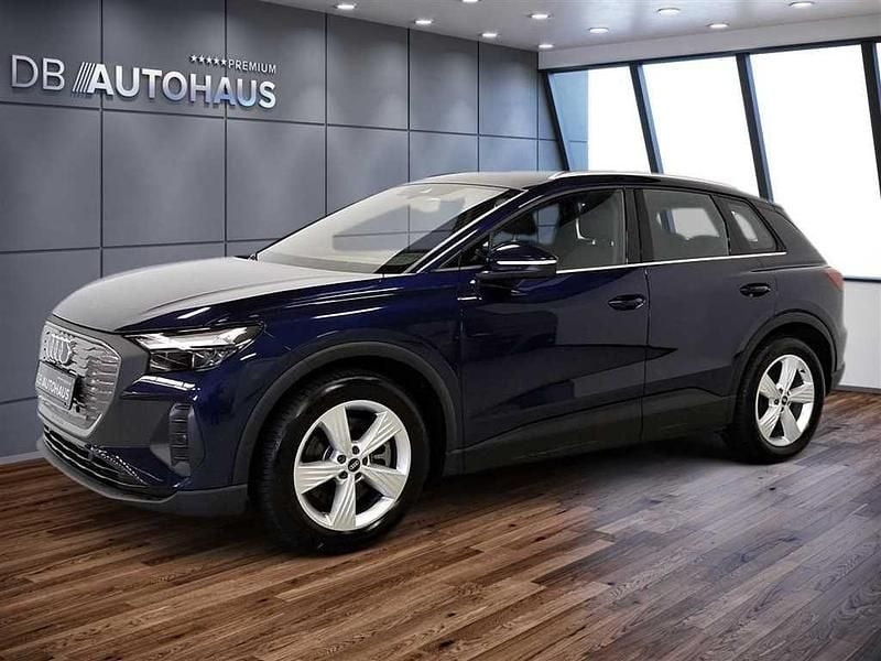 Blau Gebraucht 2023 Audi Q4 e-tron Advanced SUV | 30.930 € (Superpreis) - Bild 1/4