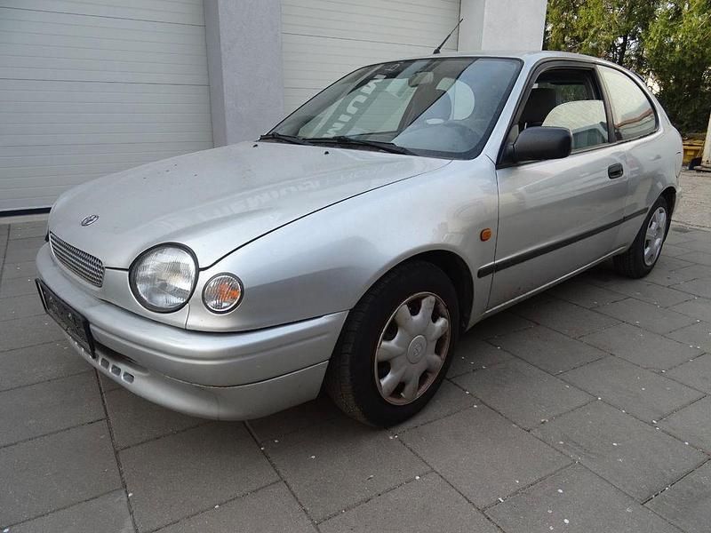 Gebraucht Toyota Corolla 86 PS (63 kW) 1999 Limousine