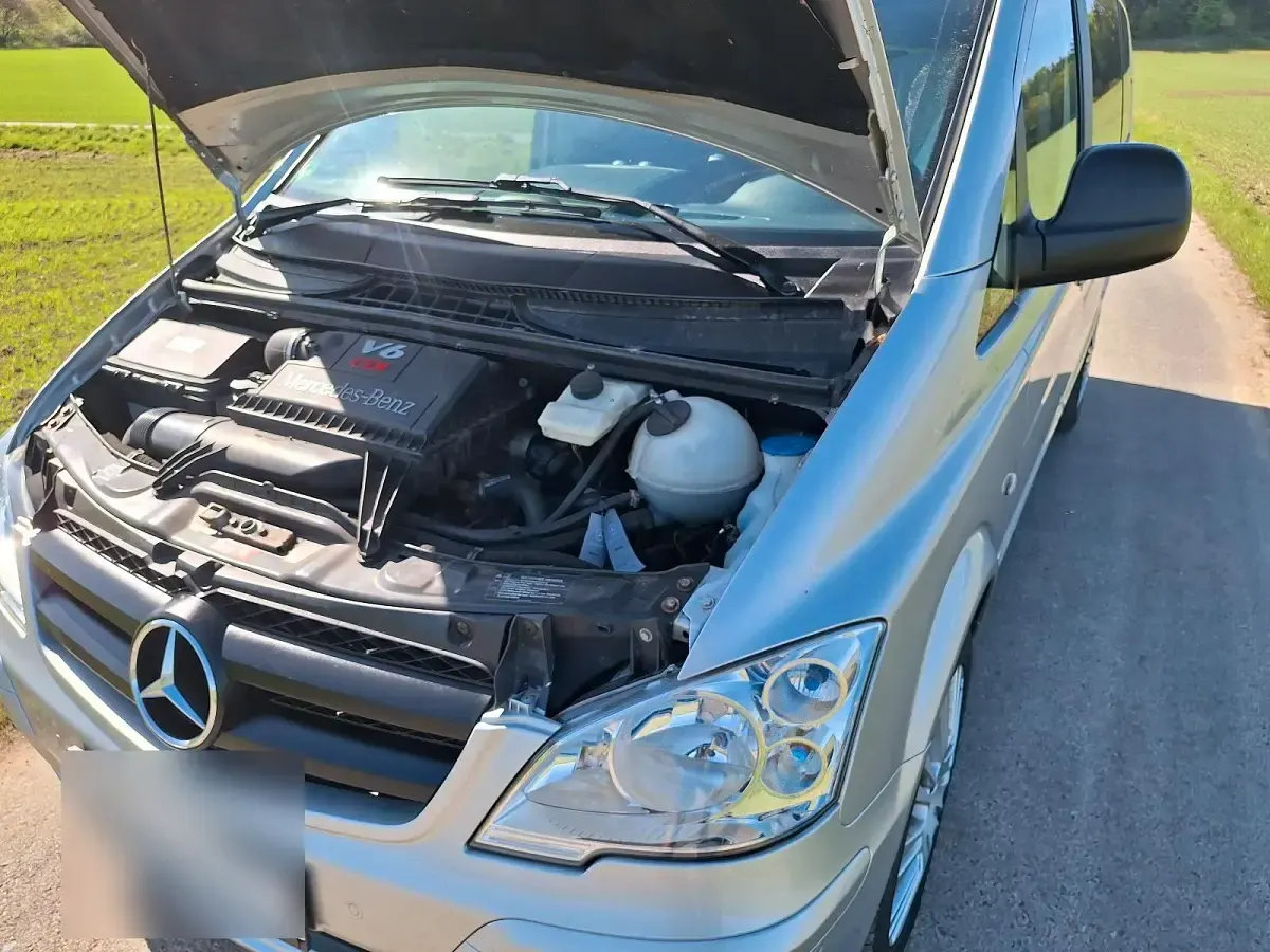 Gebraucht Mercedes Viano 204 PS (150 kW) 2008 Silber Van / Kleinbus