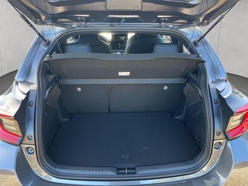 Neu Toyota Yaris Hybrid Style 131 PS (96 kW) 2025 Schwarz Limousine