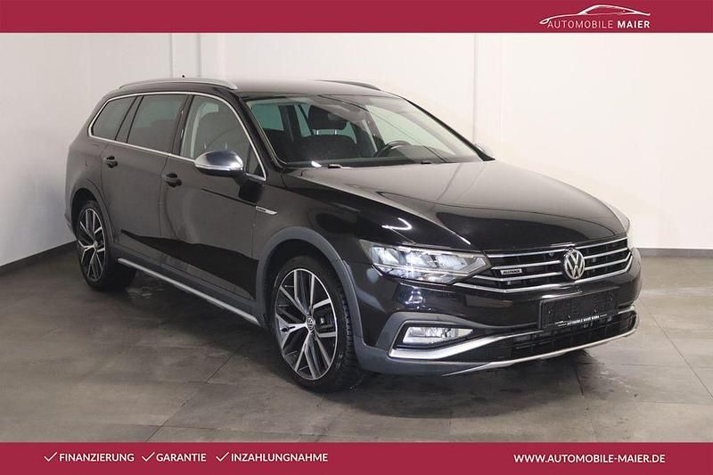 Gebraucht VW Passat Alltrack 239 PS (175 kW) 2019 Deep black perleffekt Kombi