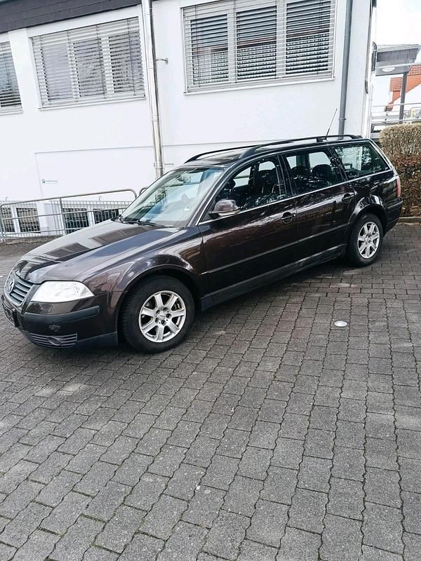 Second-hand VW Passat 102 CP (75 kW) 2004 Maro Break