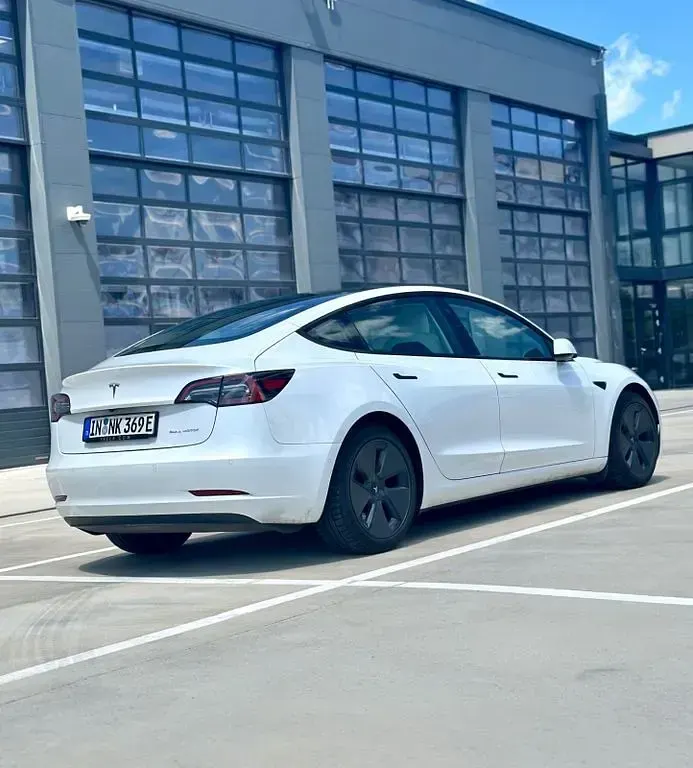 Gebraucht Tesla Model 3 Long Range AWD 366 kW (498 PS) 2021 Weiß Limousine
