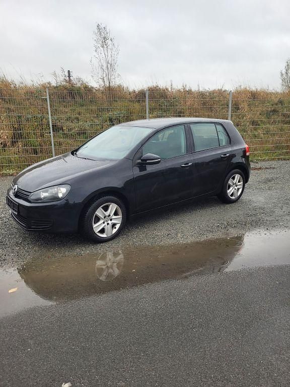 Schwarz Gebraucht 2010 VW Golf VI Highline Limousine | 3.400 € (Superpreis) - Bild 1/4