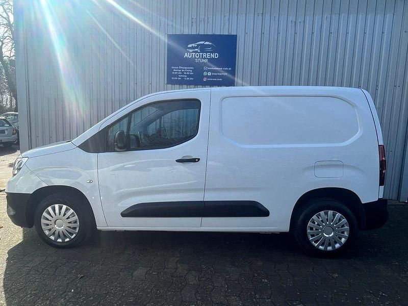 Gebraucht Opel Combo Edition 110 PS (80 kW) 2022 Weiß Van / Kleinbus
