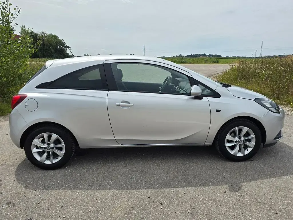 Gebraucht Opel Corsa Active 90 PS (66 kW) 2016 Silber Kleinwagen