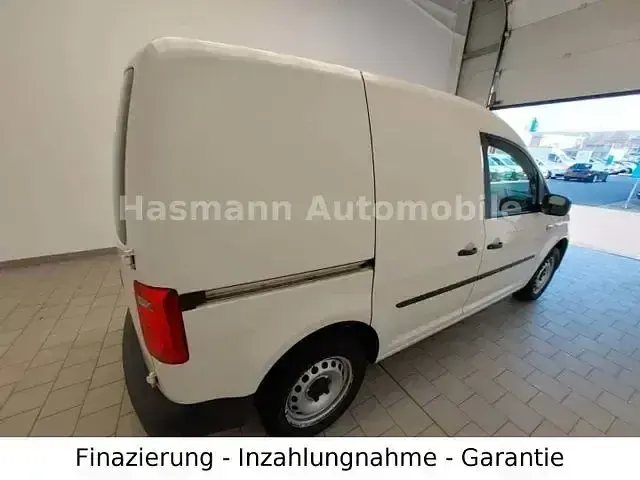 Second-hand VW Caddy 75 CP (55 kW) 2020 Alb Monovolum