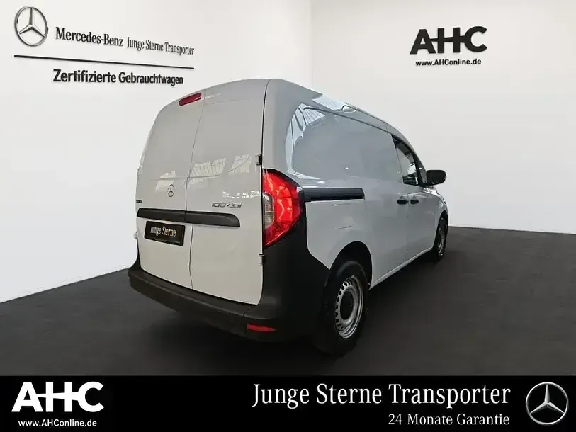 Gebraucht Mercedes Citan 108 75 PS (55 kW) 2023 Weiß Van / Kleinbus