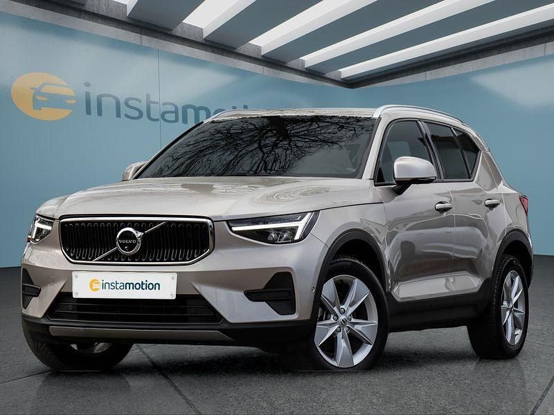 Gebraucht Volvo XC40 Core 163 PS (119 kW) 2024 Beige SUV
