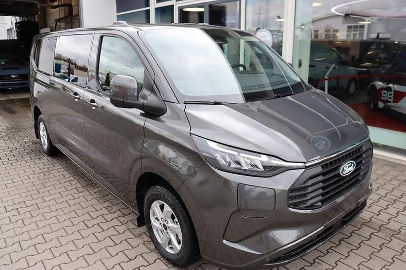 Neu Ford Transit Custom 232 PS (170 kW) 2026 Magnetic metallic Kombi