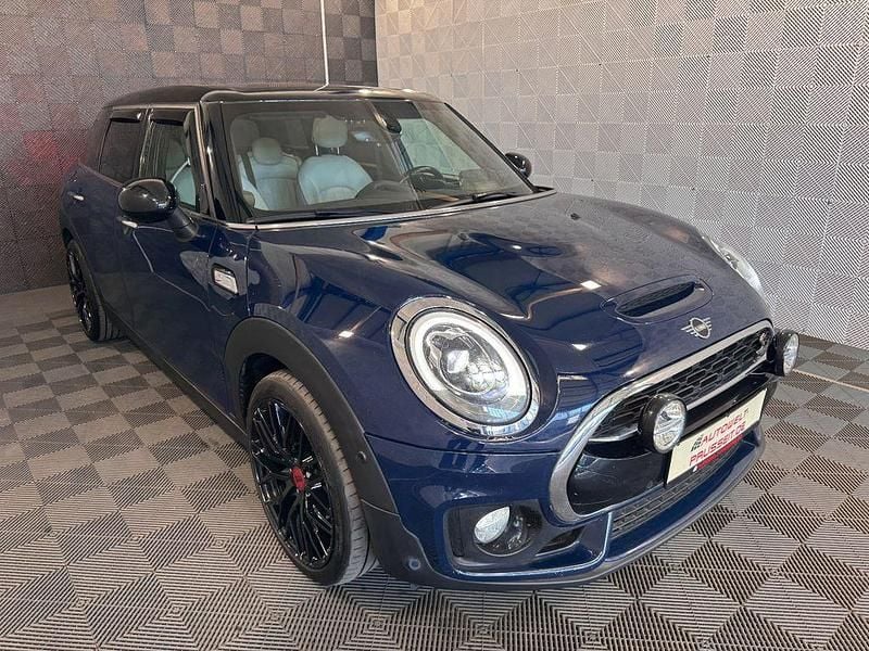 Blau Gebraucht 2019 Mini Cooper SD Clubman Kombi | 21.880 € (Fairer Preis) - Bild 1/4