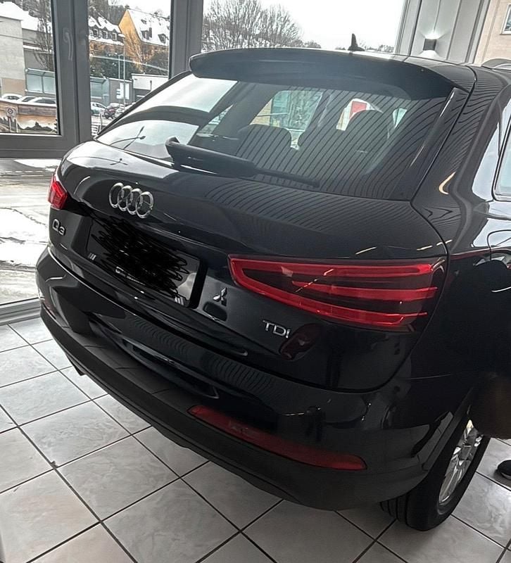 Usata Audi Q3 140 CV (102 kW) 2014 Andere farben SUV