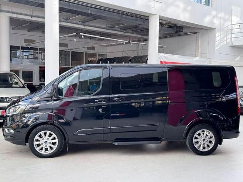 Gebraucht Ford Tourneo Custom Titanium 185 PS (136 kW) 2019 Schwarz Van