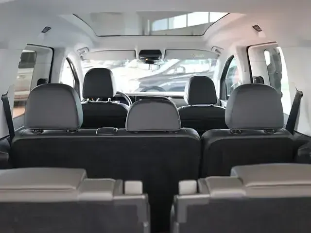 Gebraucht VW Caddy Pro 122 PS (89 kW) 2024 Beige Van / Kleinbus