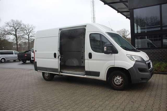 Gebraucht Peugeot Boxer 131 PS (96 kW) 2016 Van