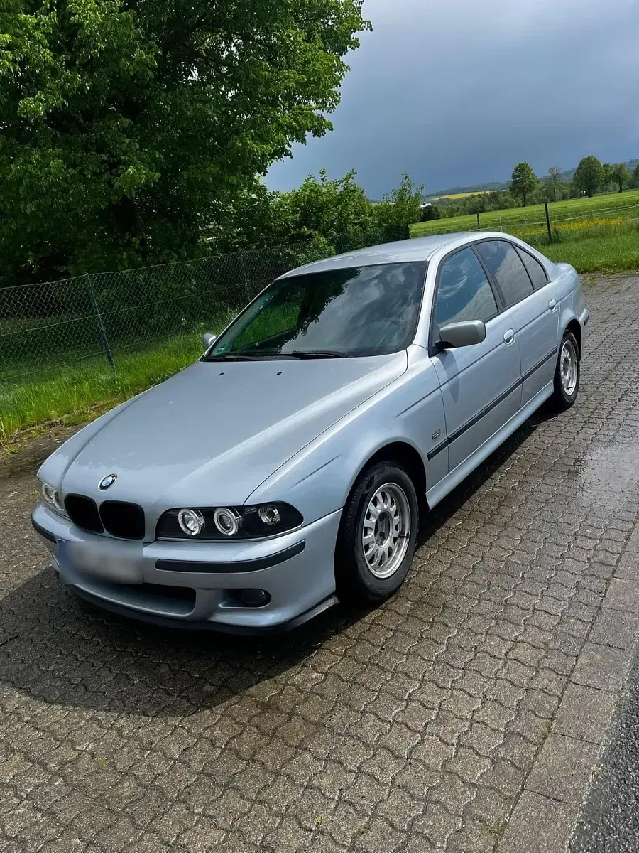Gebraucht BMW 528 192 PS (141 kW) 1998 Limousine