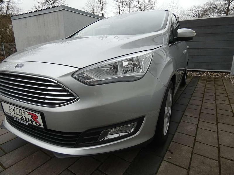 Gebraucht Ford C-MAX Titanium 125 PS (91 kW) 2019 Polarsilber metallic Van / Kleinbus