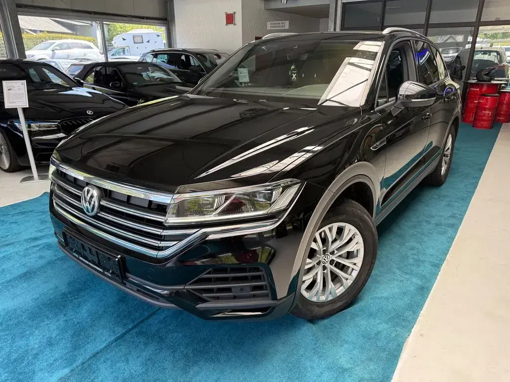 Gebraucht VW Touareg Basis 286 PS (210 kW) 2019 Schwarz SUV