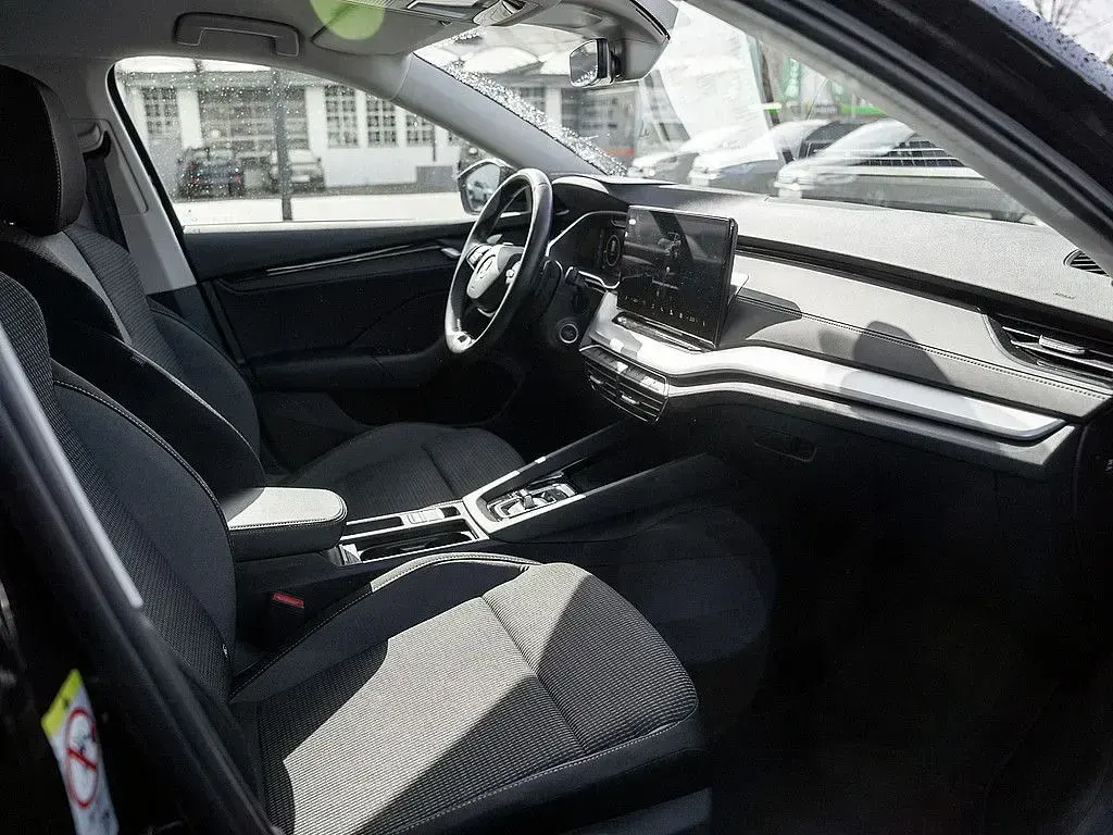 Gebraucht Skoda Octavia Selection 150 PS (110 kW) 2024 Schwarz Limousine