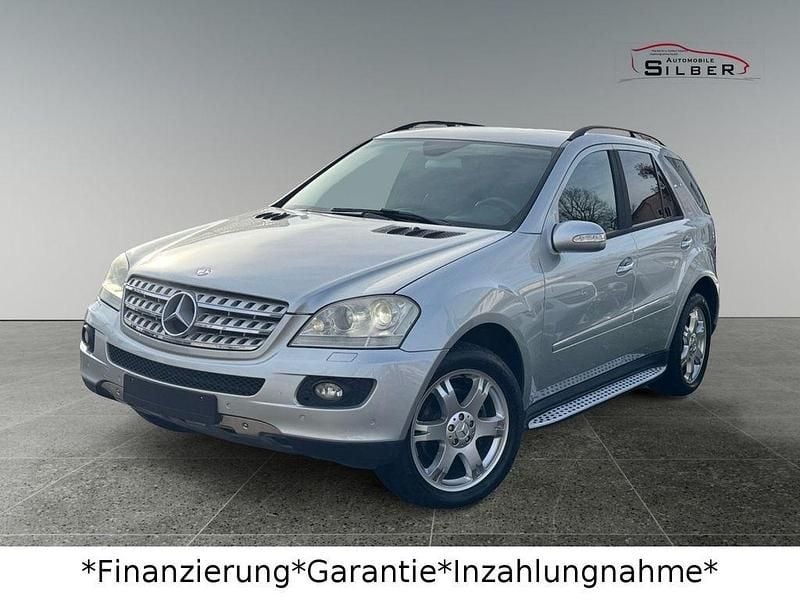 Gebraucht Mercedes ML320 224 PS (164 kW) 2006 Silber SUV