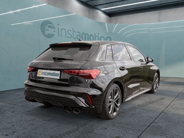Gebraucht Audi S3 Ambiente 333 PS (244 kW) 2024 Schwarz Limousine