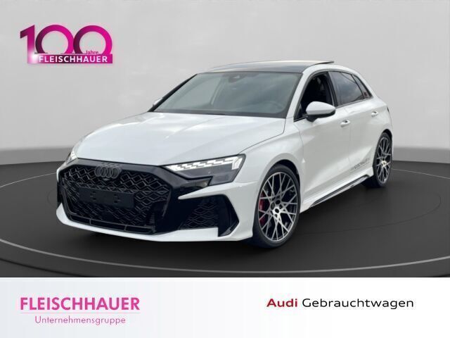 Andere farbe Gebraucht 2024 Audi RS3 Ambiente Kleinwagen | 63.990 € (Guter Preis) - Bild 1/2
