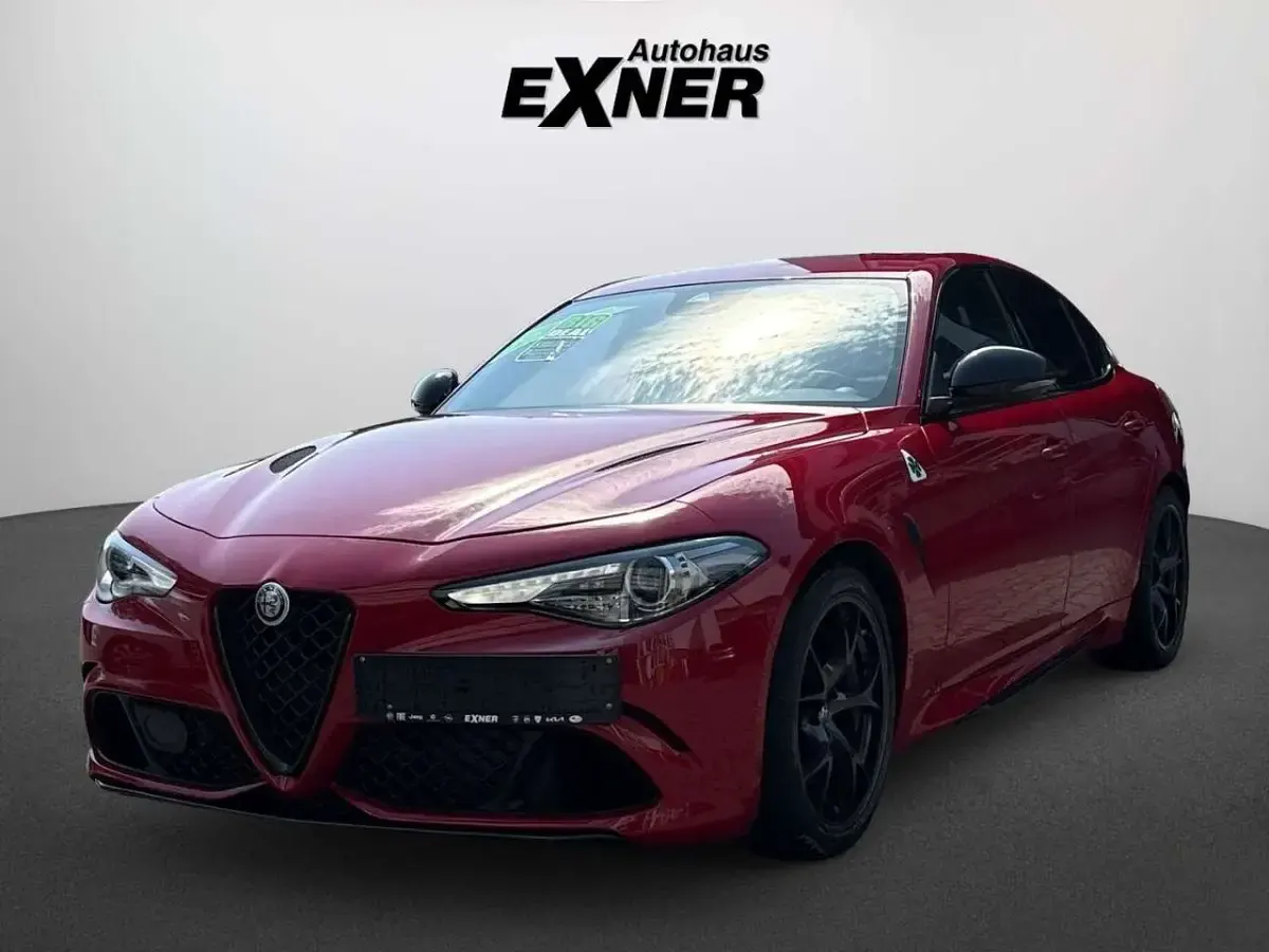 Gebraucht Alfa Romeo Giulia Quadrifoglio 520 PS (382 kW) 2022 Rot Limousine