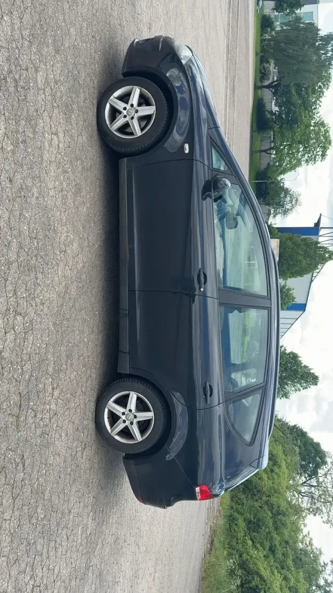 Gebraucht Seat Altea XL 105 PS (77 kW) 2011 Schwarz Van / Kleinbus
