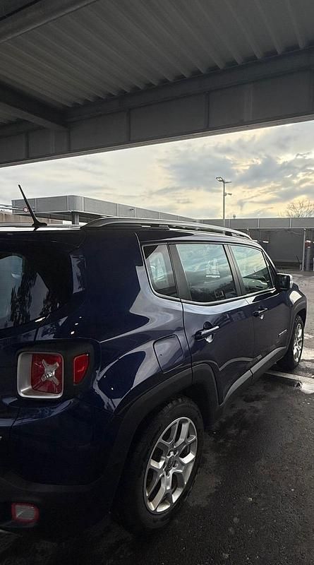 Gebraucht Jeep Renegade 140 PS (102 kW) 2016 Blau SUV