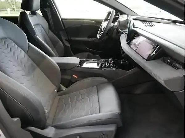 Ny Audi e-tron Ambiente 269 kW (367 HK) 2026 Hvid SUV