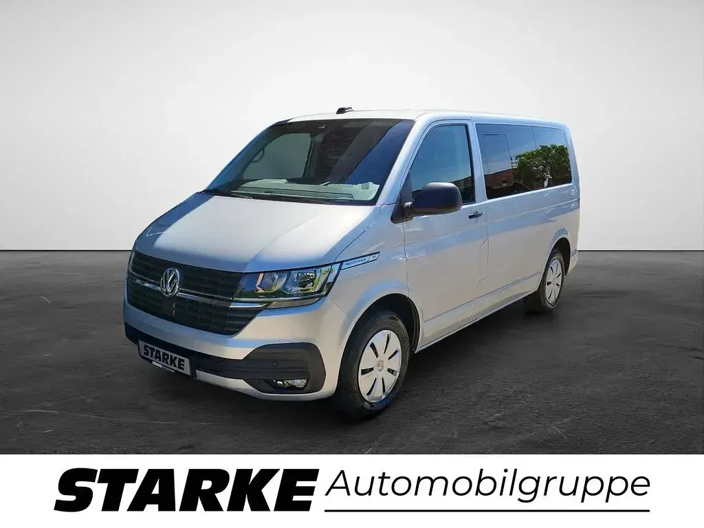 Gebraucht VW Multivan Trendline 150 PS (110 kW) 2021 Silber (reflexsilber metallic) Van / Kleinbus