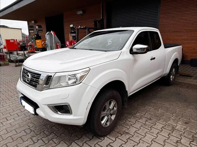Gebraucht Nissan Navara 163 PS (119 kW) 2017 Weiß Abholung