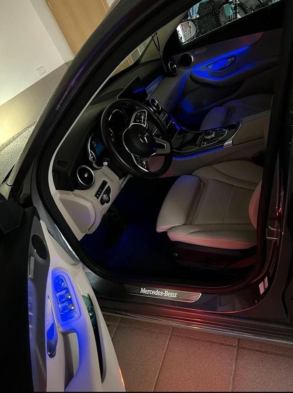 Gebraucht Mercedes 220 194 PS (142 kW) 2018 Grau Kombi