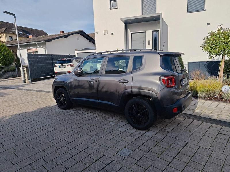 Grau Gebraucht 2019 Jeep Renegade Limited SUV | 16.900 € (Guter Preis) - Bild 1/4