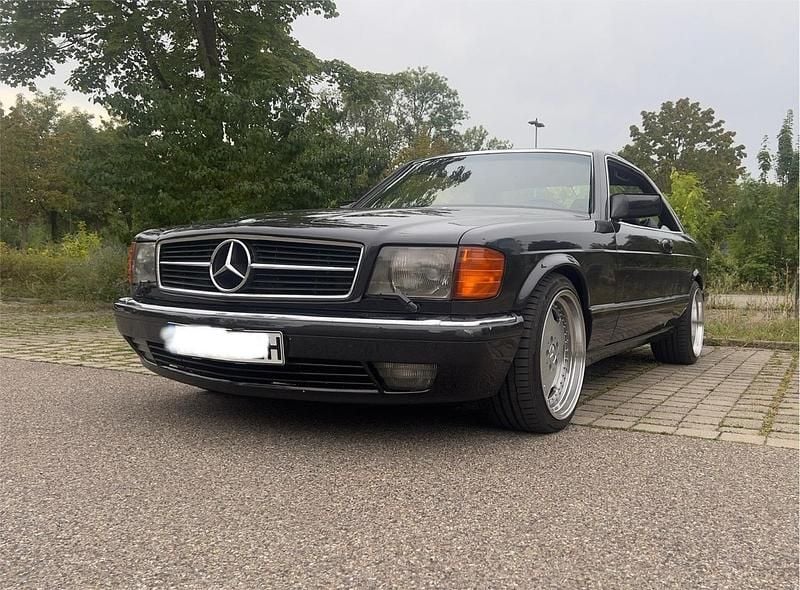 Schwarz Gebraucht 1990 Mercedes 560 Coupé | 26.900 € - Bild 1/4