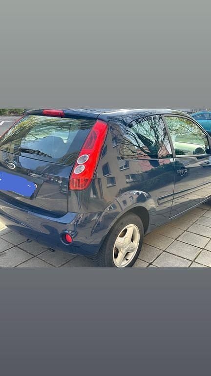 Gebraucht Ford Fiesta Style 69 PS (50 kW) 2007 Blau Kleinwagen