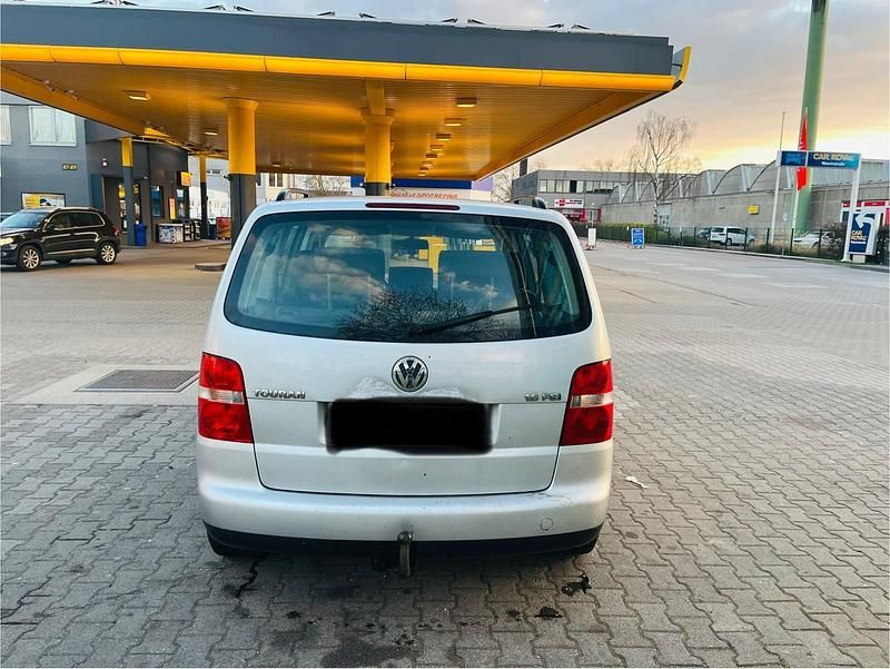 Gebraucht VW Touran 116 PS (85 kW) 2005 Silber Van / Kleinbus