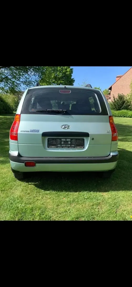 Gebraucht Hyundai Matrix 102 PS (75 kW) 2004 Silber Van / Kleinbus