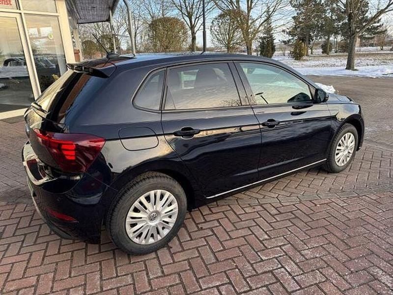 Gebraucht VW Polo 95 PS (69 kW) 2022 Schwarz Kleinwagen