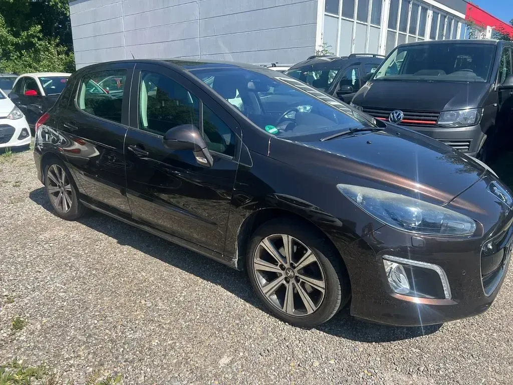 Gebraucht Peugeot 308 Allure 156 PS (114 kW) 2012 Limousine