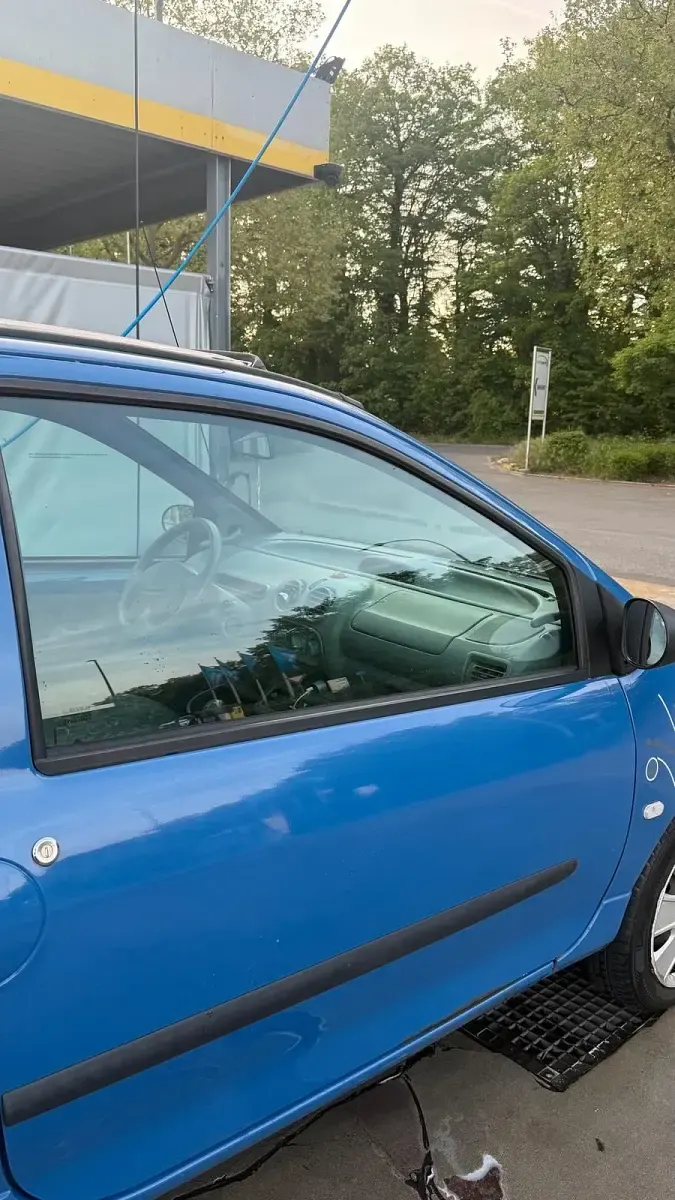 Usata Renault Twingo 60 CV (44 kW) 2007 Blu Utilitaria