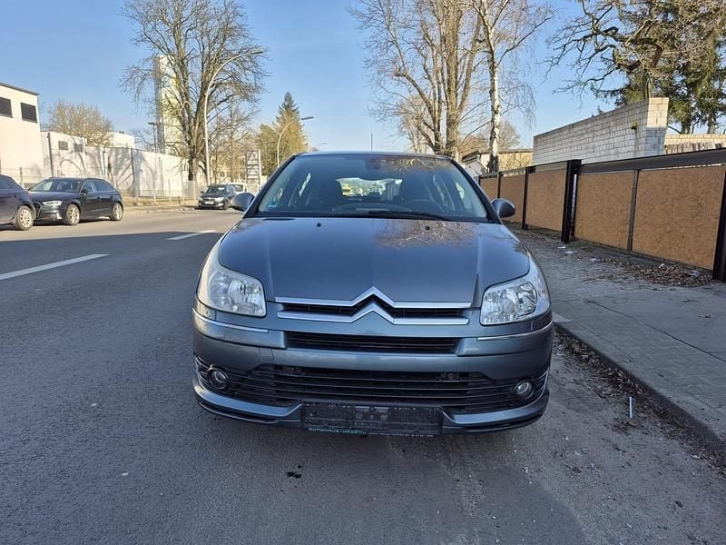 Grau Gebraucht 2007 Citroën C4 Limousine | 1.850 € (Guter Preis) - Bild 1/4