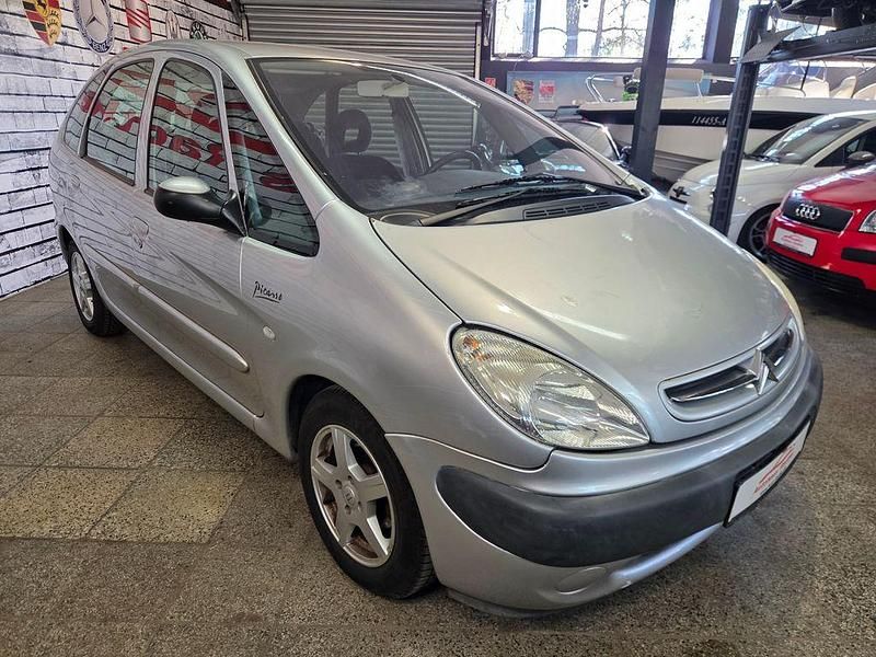 Gebraucht Citroën Xsara Picasso Tonic 95 PS (69 kW) 2003 Silber Van / Kleinbus
