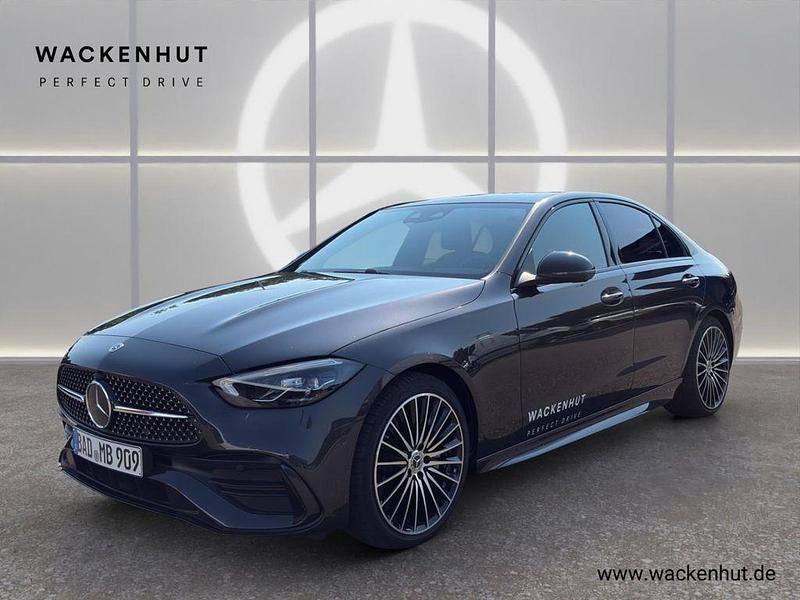 Grau Gebraucht 2025 Mercedes C220 AMG Limousine | 53.590 € - Bild 1/4