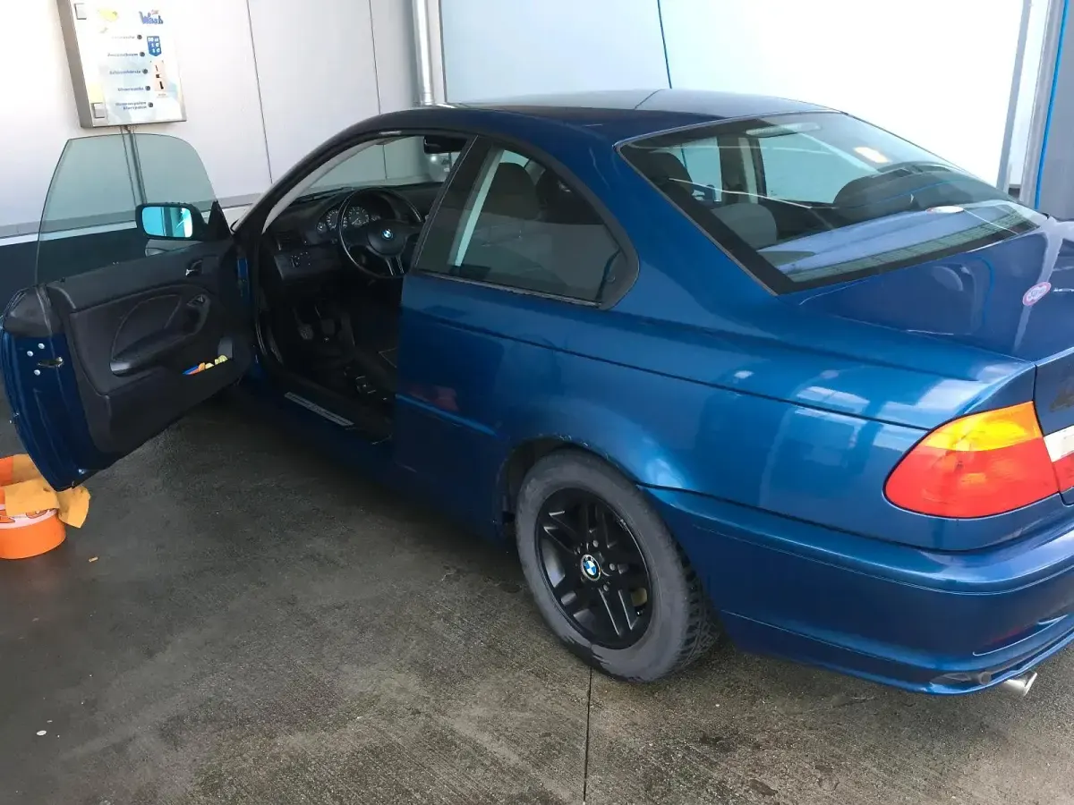 Occasion BMW 318 143 ch (105 kW) 2002 Bleue Coupé
