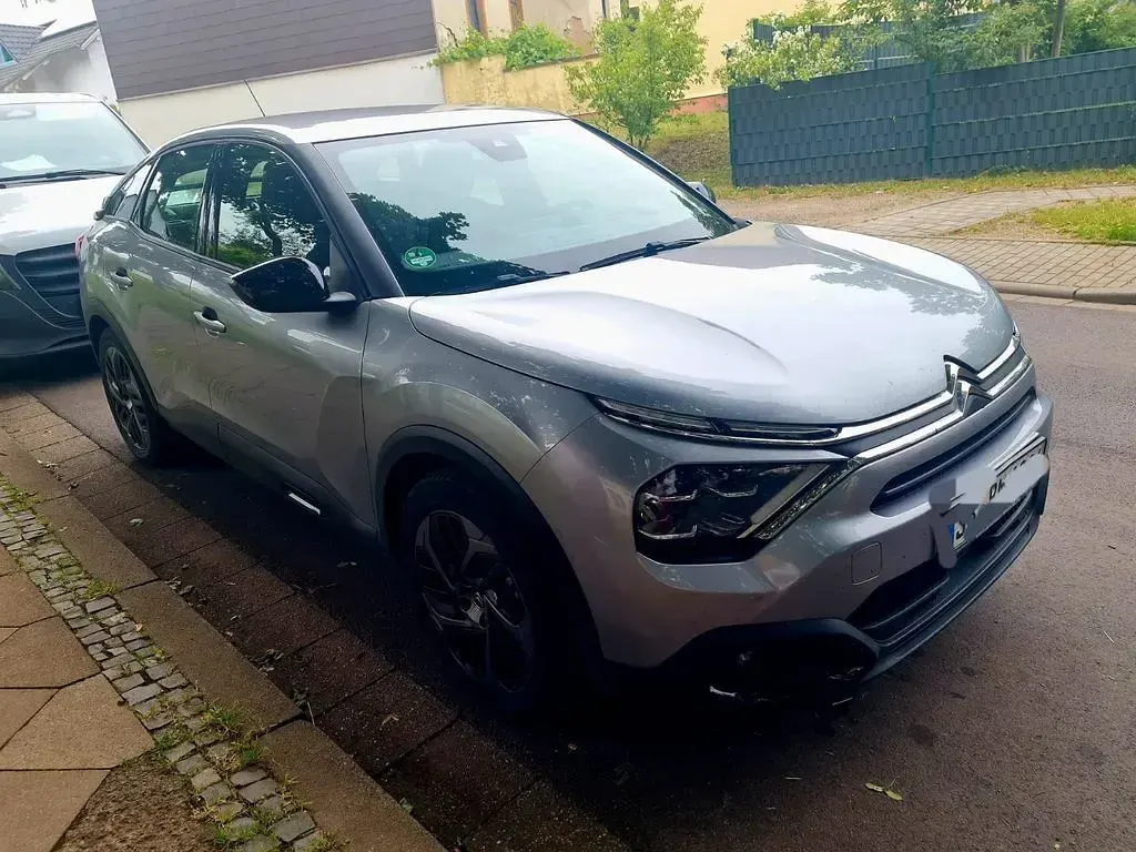Gebraucht Citroën C4 PureTech 131 PS (96 kW) 2022 Silber Limousine