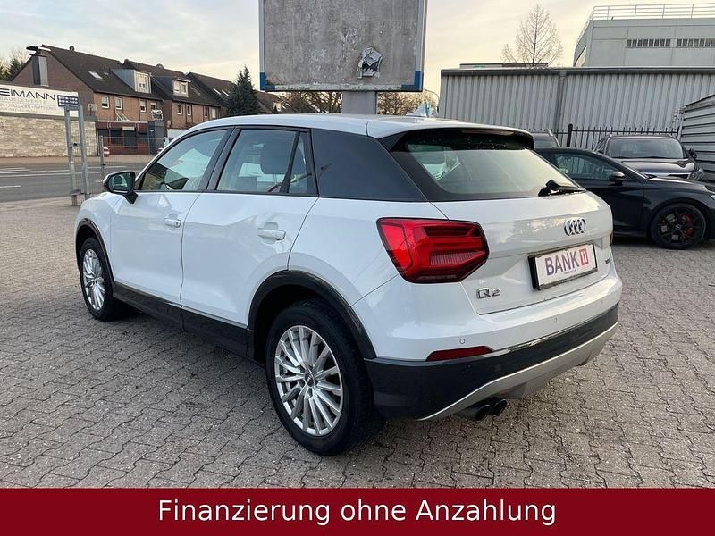Gebraucht Audi Q2 Design 150 PS (110 kW) 2017 Weiß SUV