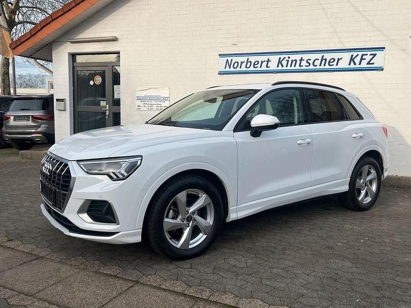 Gebraucht Audi Q3 Sport 150 PS (110 kW) 2024 Weiß SUV