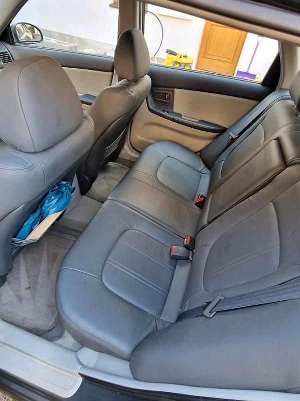 Gebraucht Kia Cerato EX 143 PS (105 kW) 2004 Grau Limousine